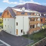 Stoeffler Haus 3 *
